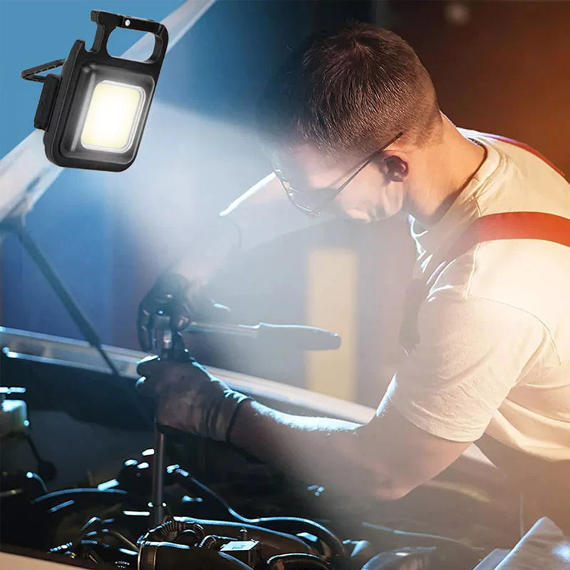 Saker® Mini Flashlight Keychain - Image 5
