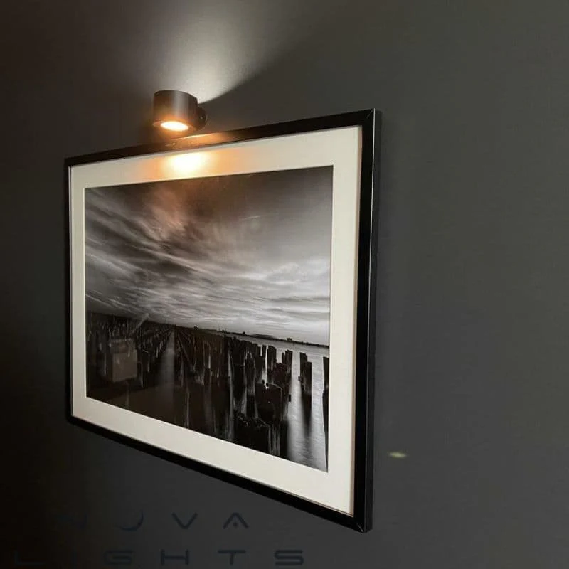Saker LED Magnetic Wall Light - Image 5
