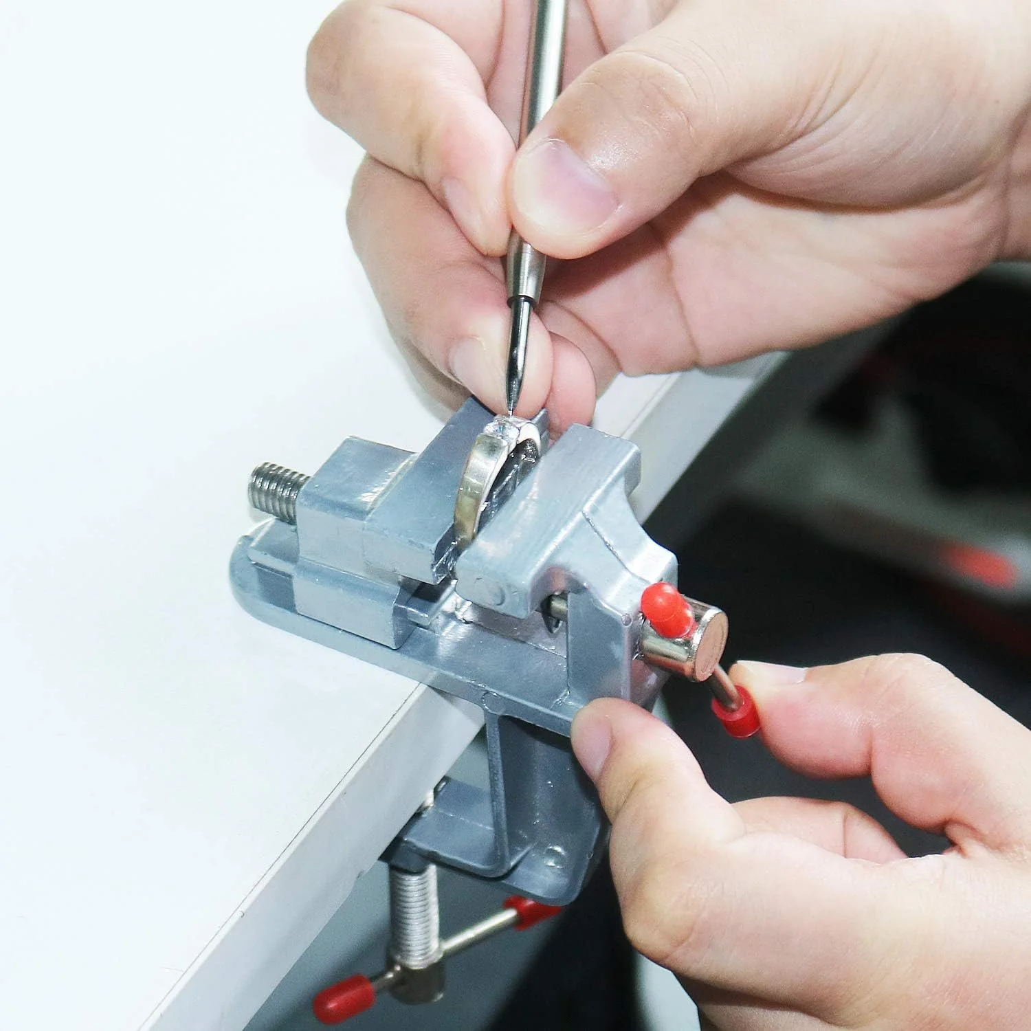 SAKER Light Duty Mini Table Clamp - Image 5