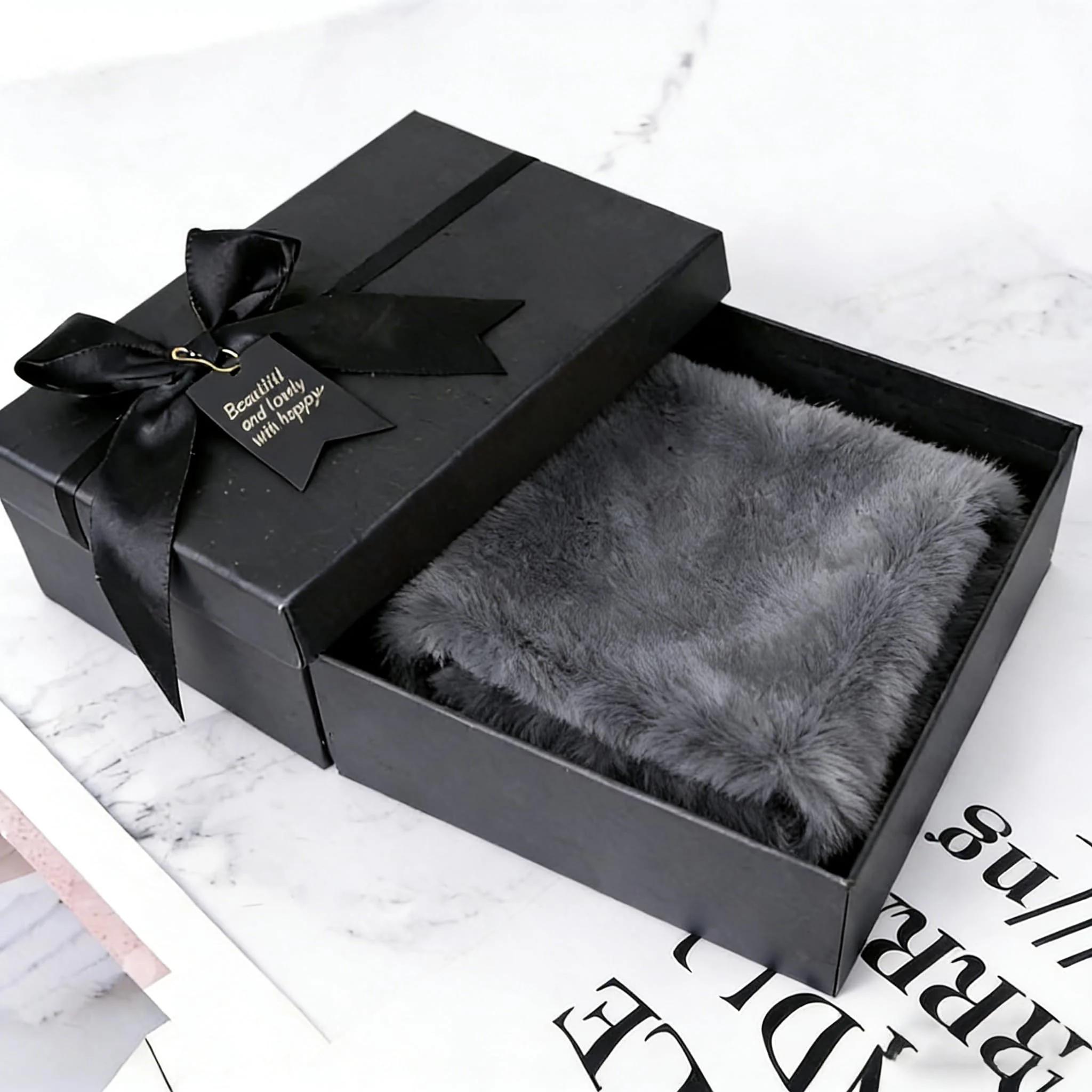 Sakerplus® Faux Fur Scarf With Hidden Pocket - Image 4