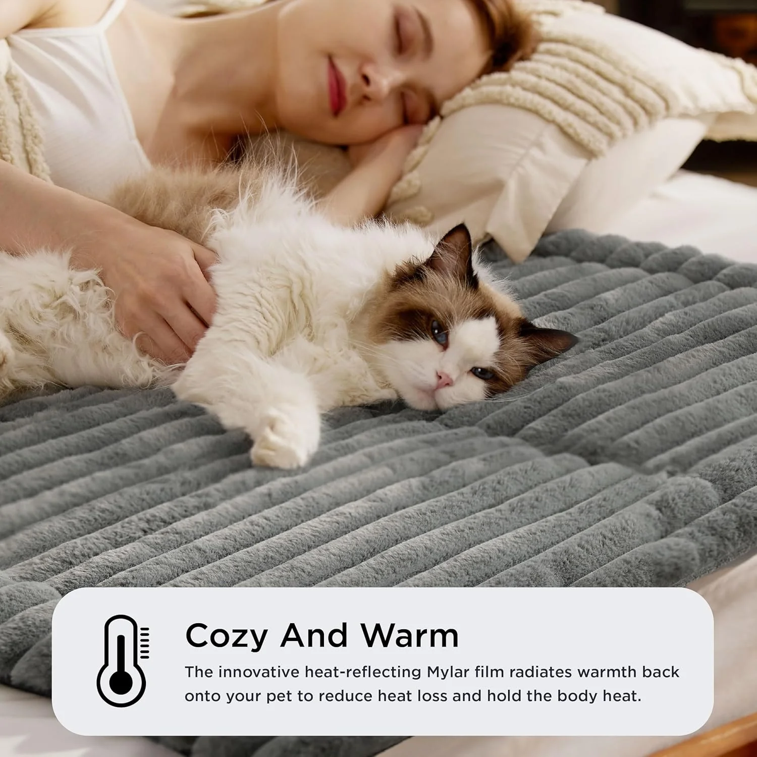 Sakerplus Self Warming Thermal Pet Bed Mat - Image 5